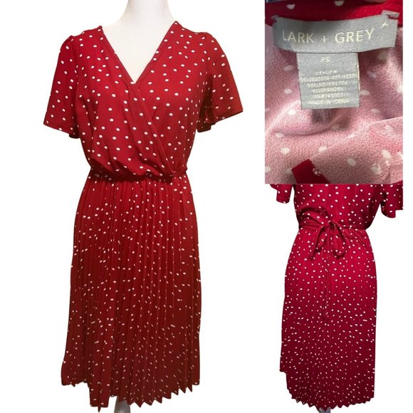 Lark & Grey Dresses & Skirts - Lark & Grey Red Dress Women Petite Small PS White Polka Dots